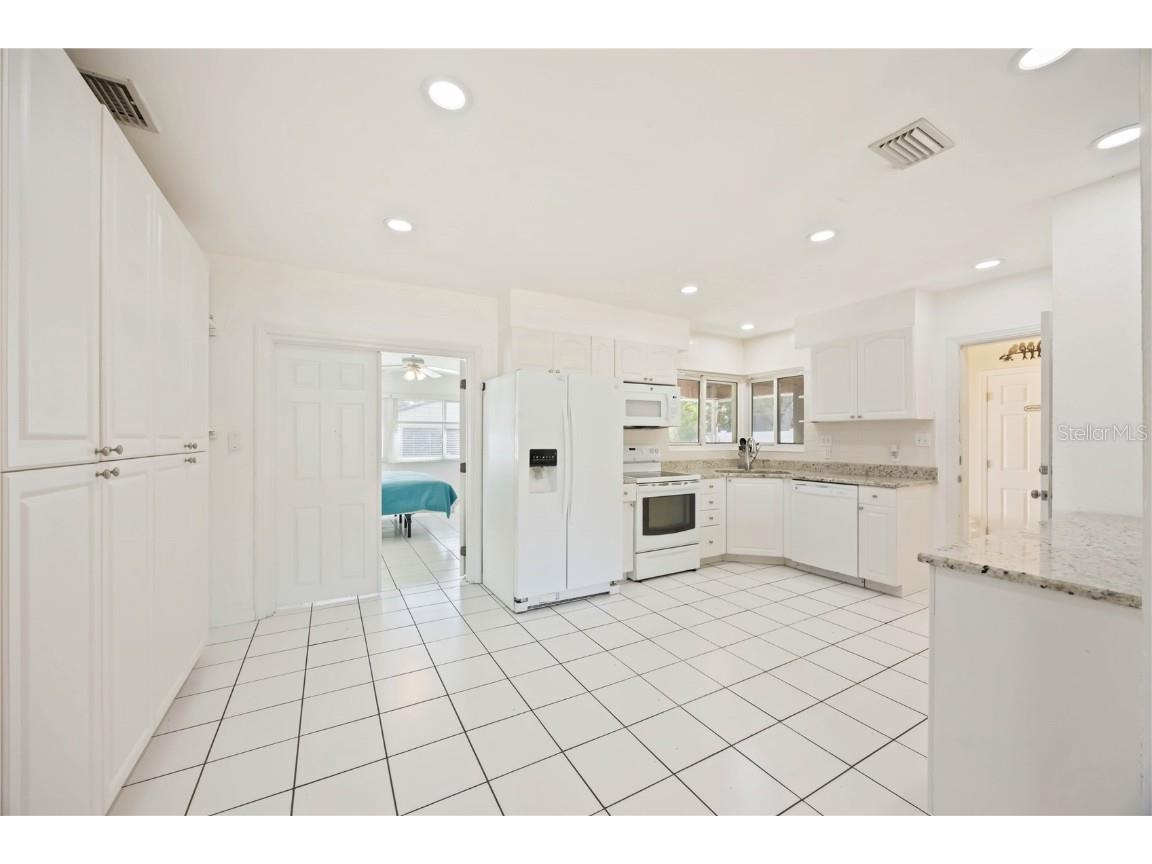 2811 17th Avenue W Bradenton FL 34205 A4672867 image4