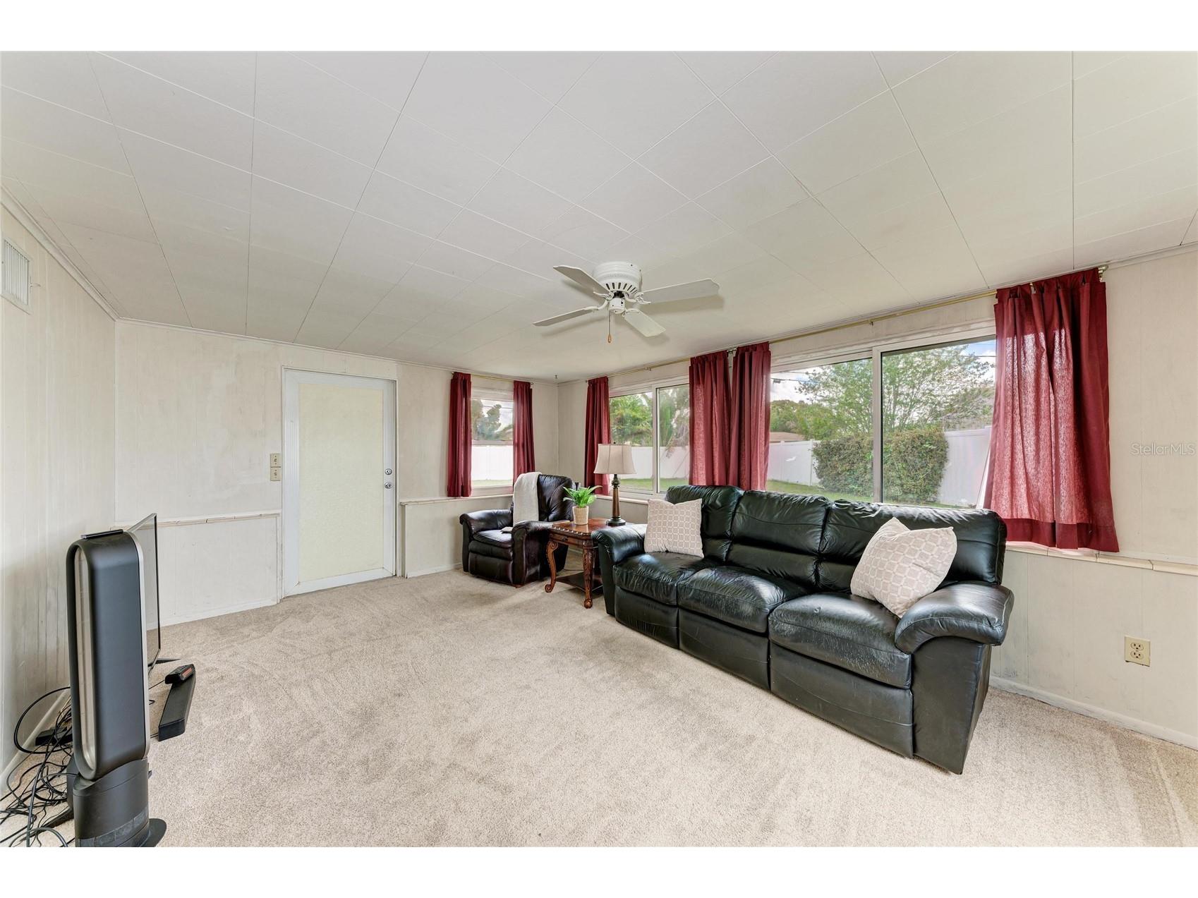 2811 33rd Avenue W Bradenton FL 34205 A4688318 image26