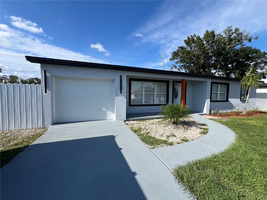 2811 Auburn Avenue W Tampa FL 33614 TB8422883 image1