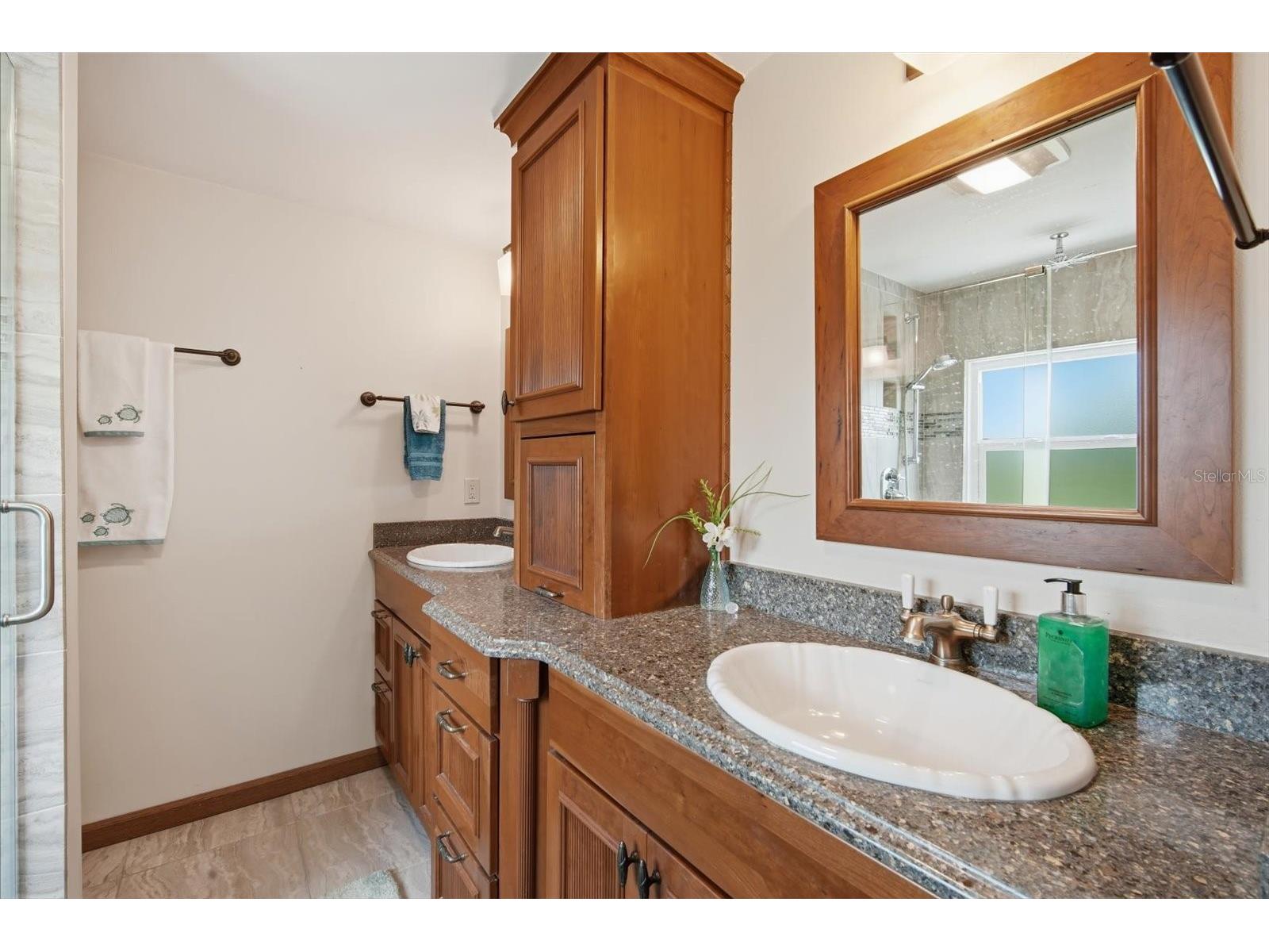 2811 Avenue C Holmes Beach FL 34217 A4695724 image20