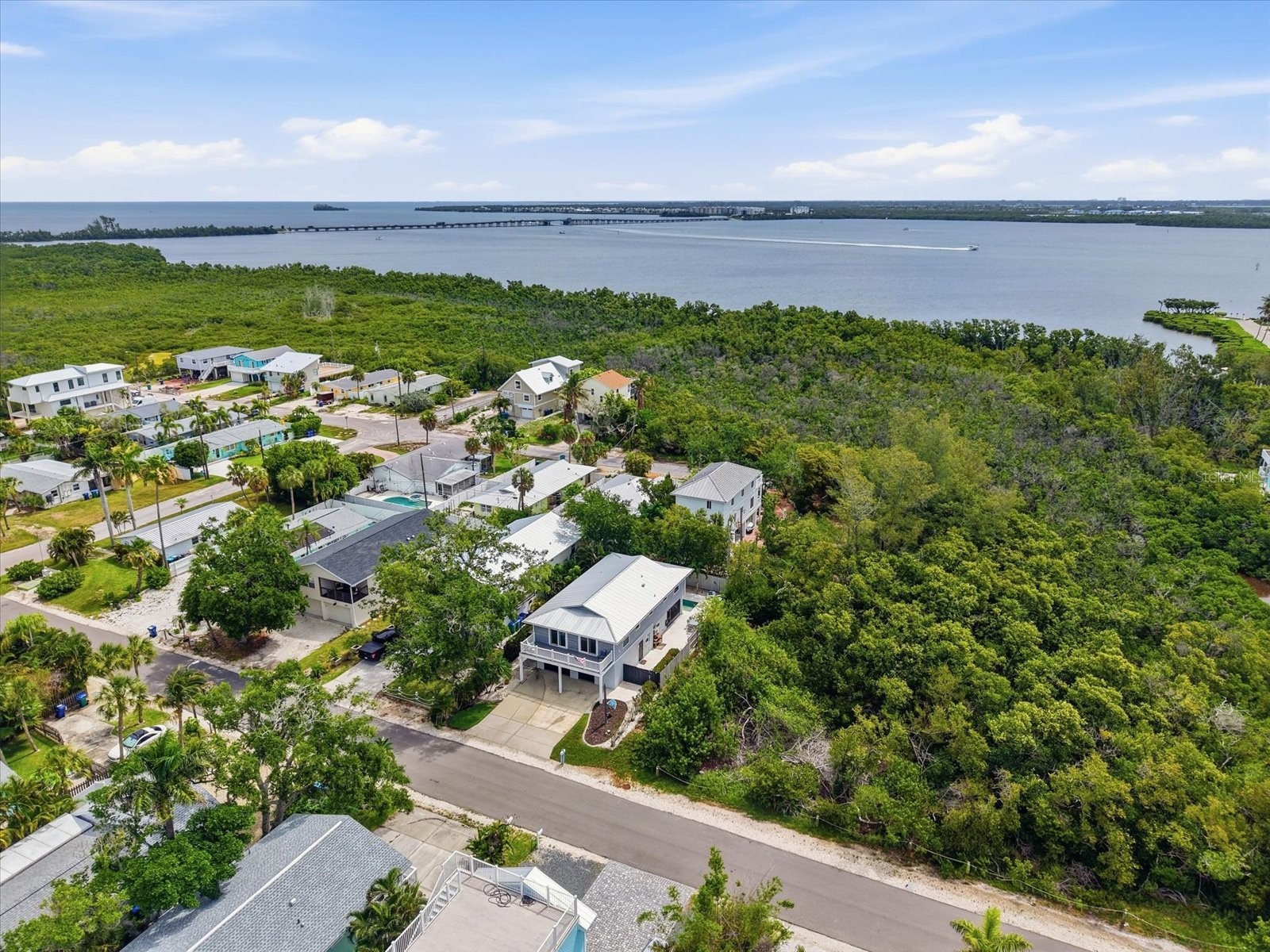 2811 Avenue C Holmes Beach FL 34217 A4695724 image40