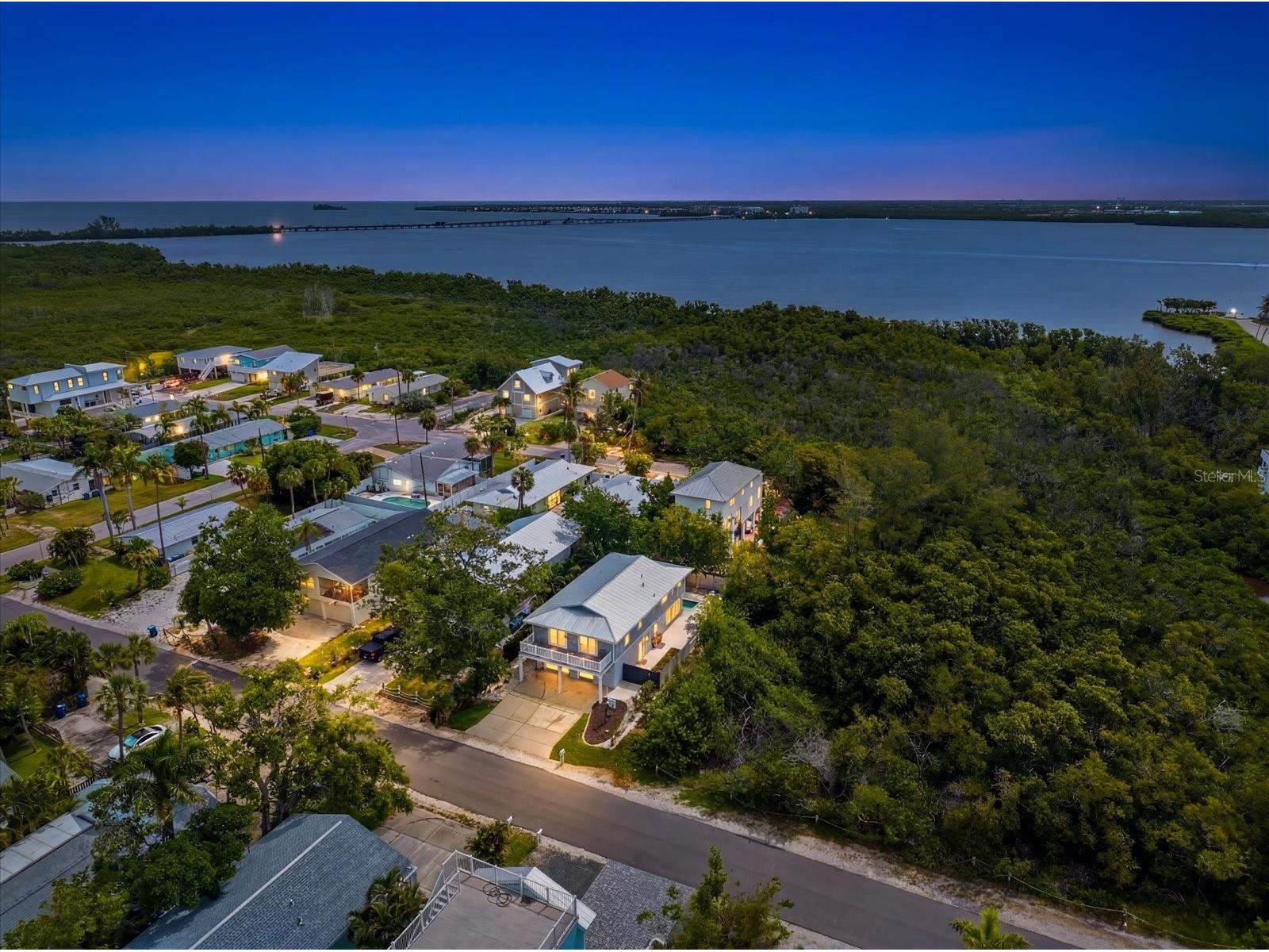 2811 Avenue C Holmes Beach FL 34217 A4695724 image54
