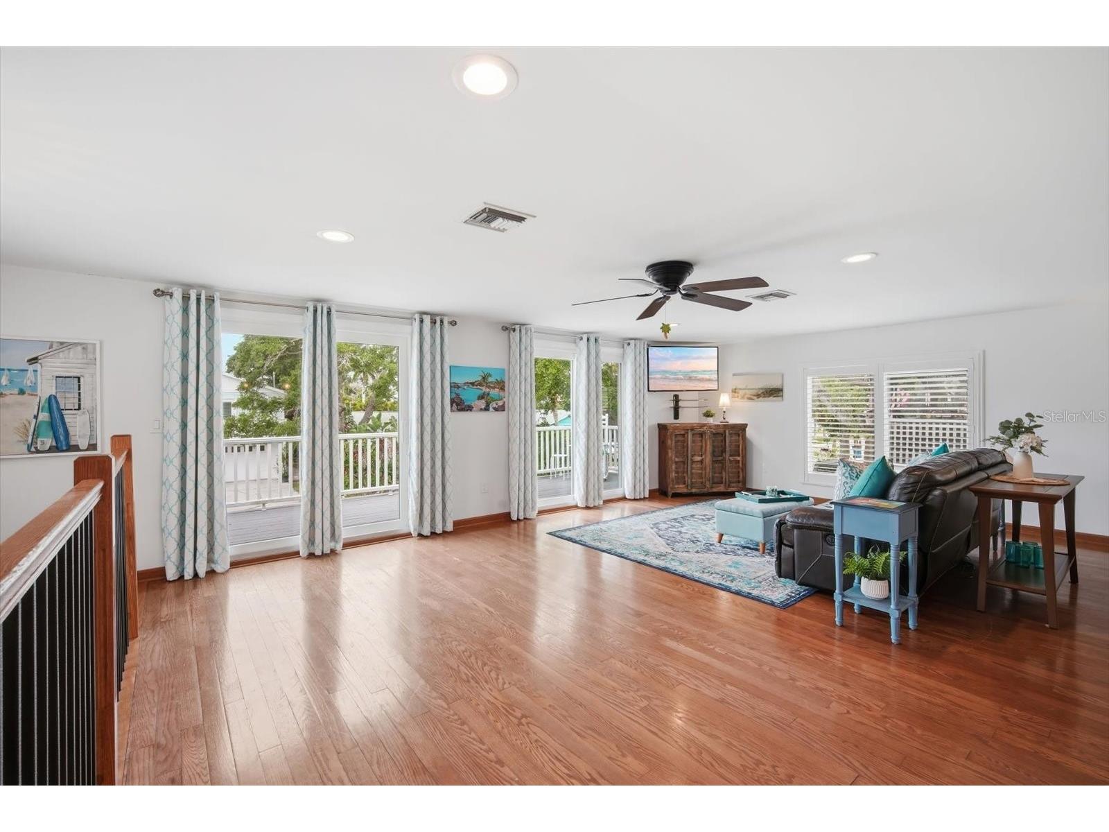 2811 Avenue C Holmes Beach FL 34217 A4695724 image7