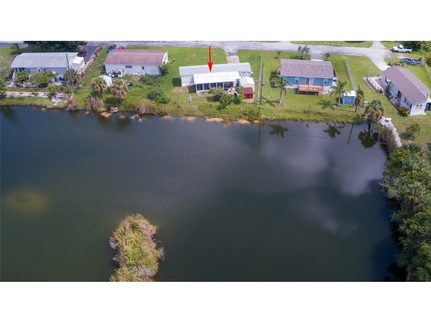 2811 Carl Avenue Punta Gorda FL 33950 C7495741 image1