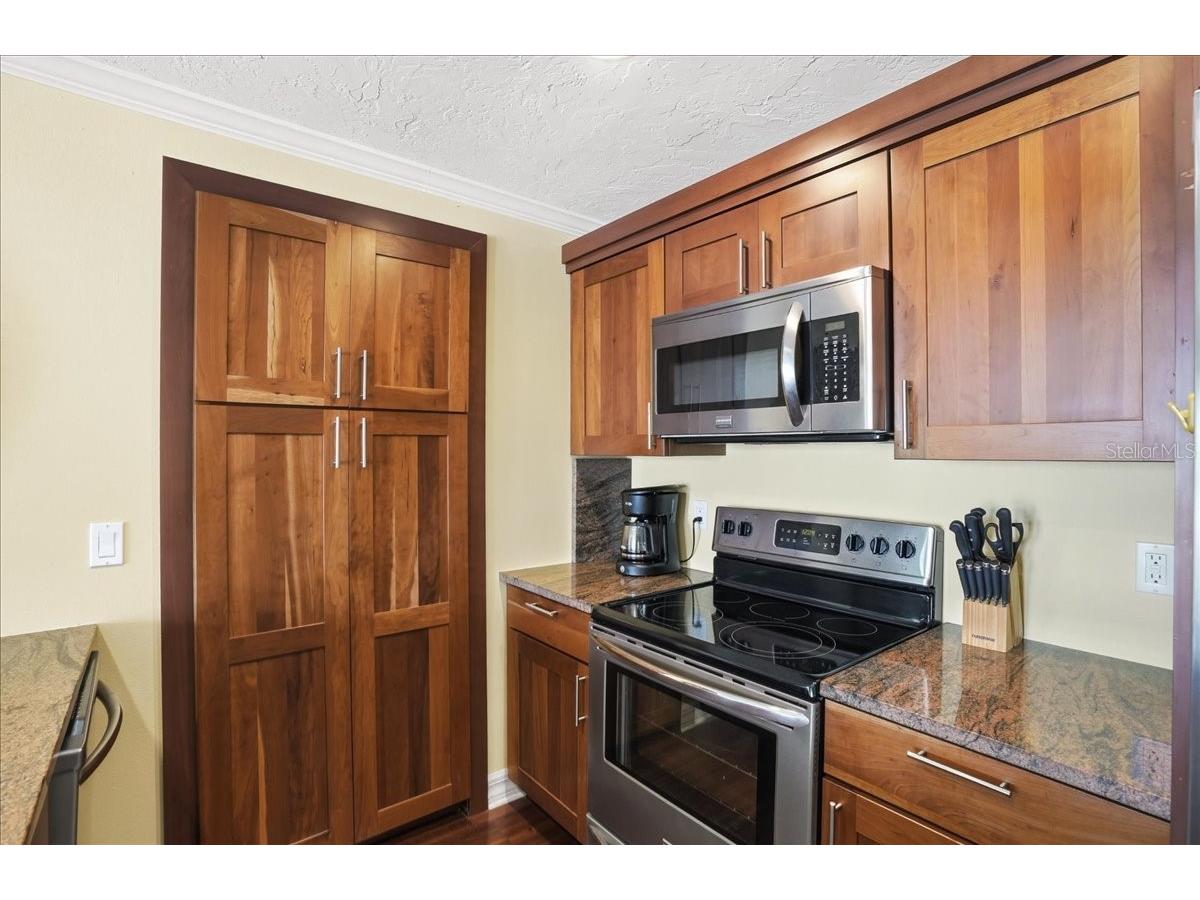 2811 Gulf Drive Holmes Beach FL 34217 A4691196 image17