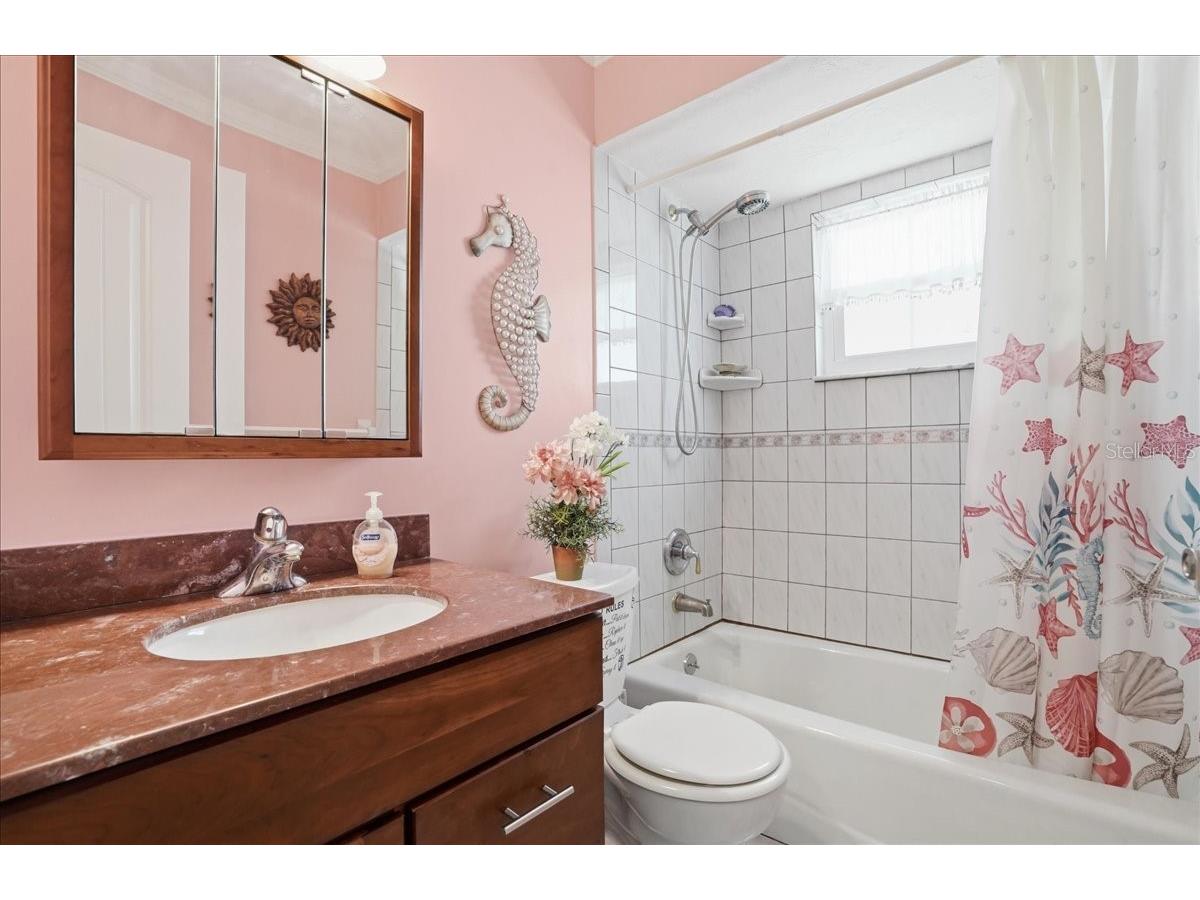 2811 Gulf Drive Holmes Beach FL 34217 A4691196 image29