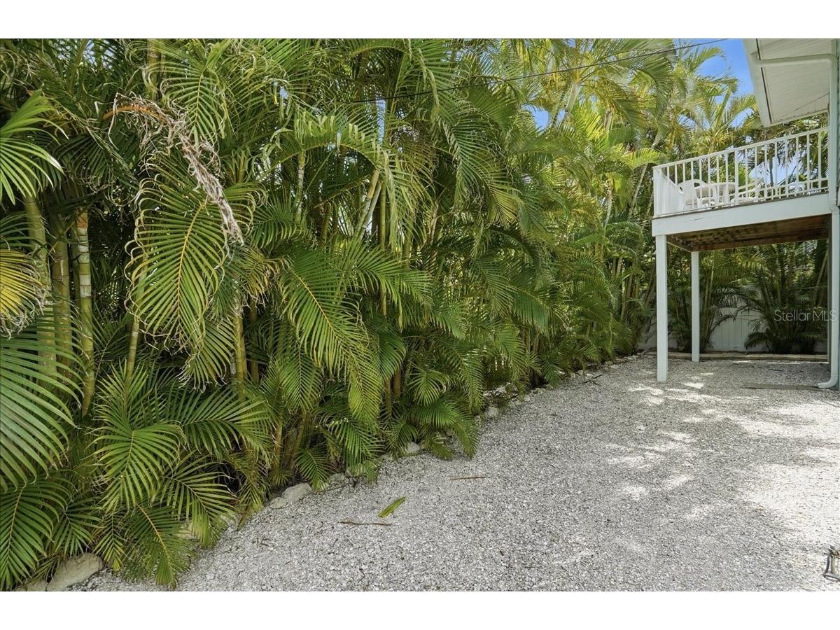 2811 Gulf Drive Holmes Beach FL 34217 A4691196 image40