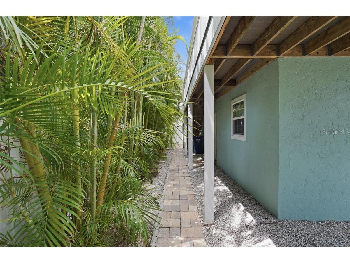2811 Gulf Drive Holmes Beach FL 34217 A4691196 image44