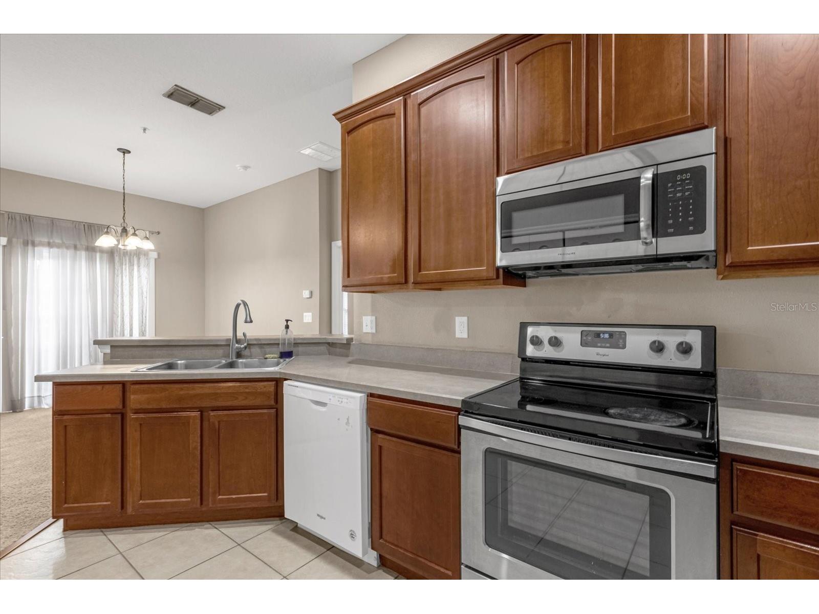 2811 Pine Oaks Trail Sanford FL 32773 O6405584 image10