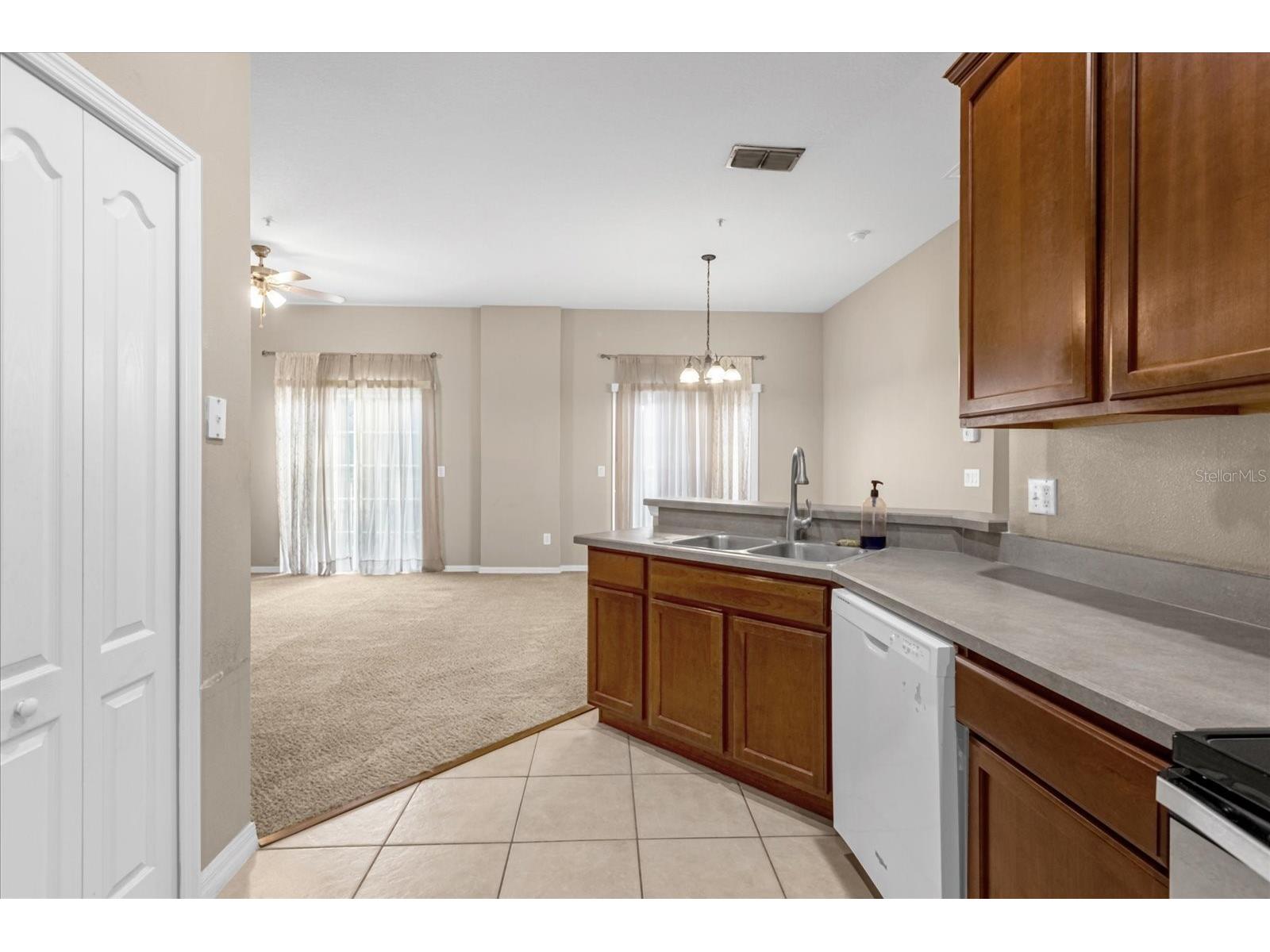 2811 Pine Oaks Trail Sanford FL 32773 O6405584 image9