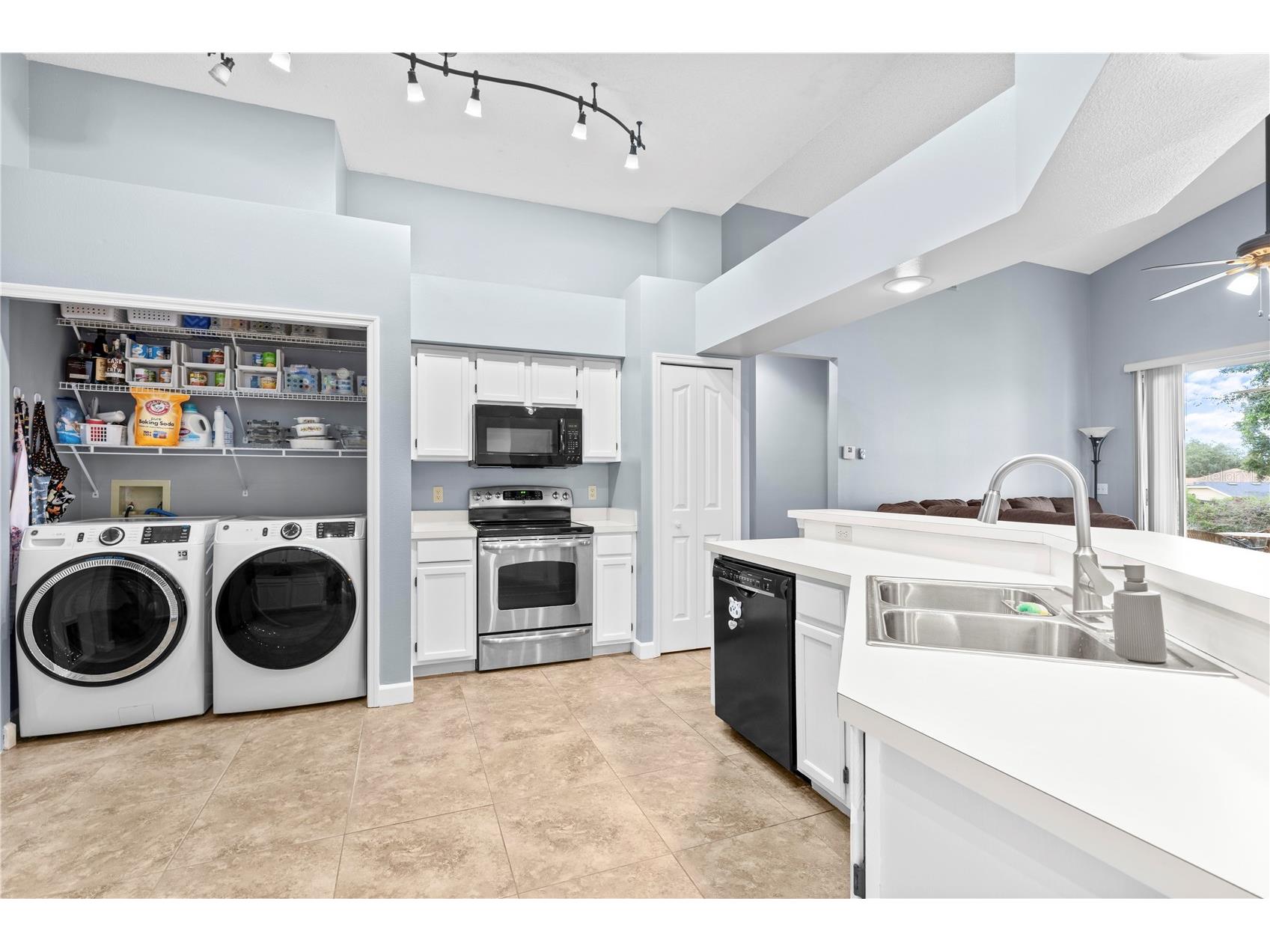 2811 Ripton Court Orlando FL 32835 O6414014 image26