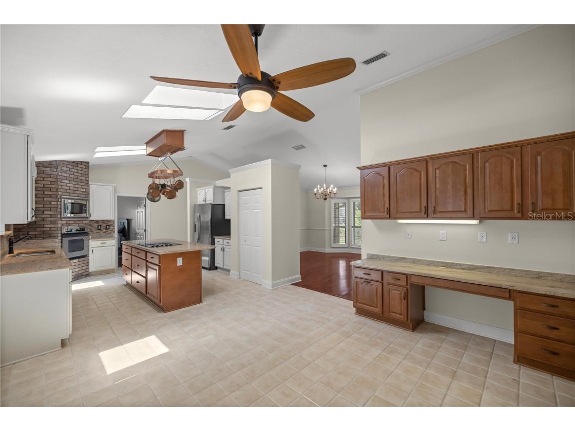 2811 SE 14th Street Ocala FL 34471 OM678361 image21