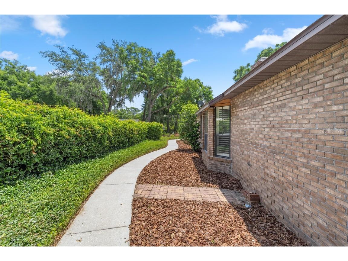 2811 SE 14th Street Ocala FL 34471 OM678361 image7