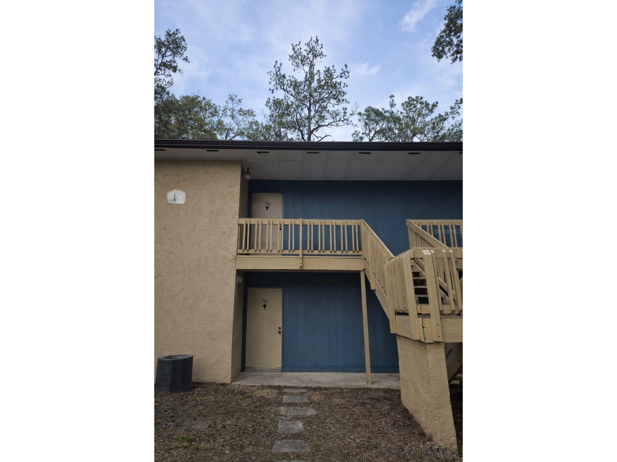 2811 SW Archer Road #R142 Gainesville FL 32608 OM716586 image1