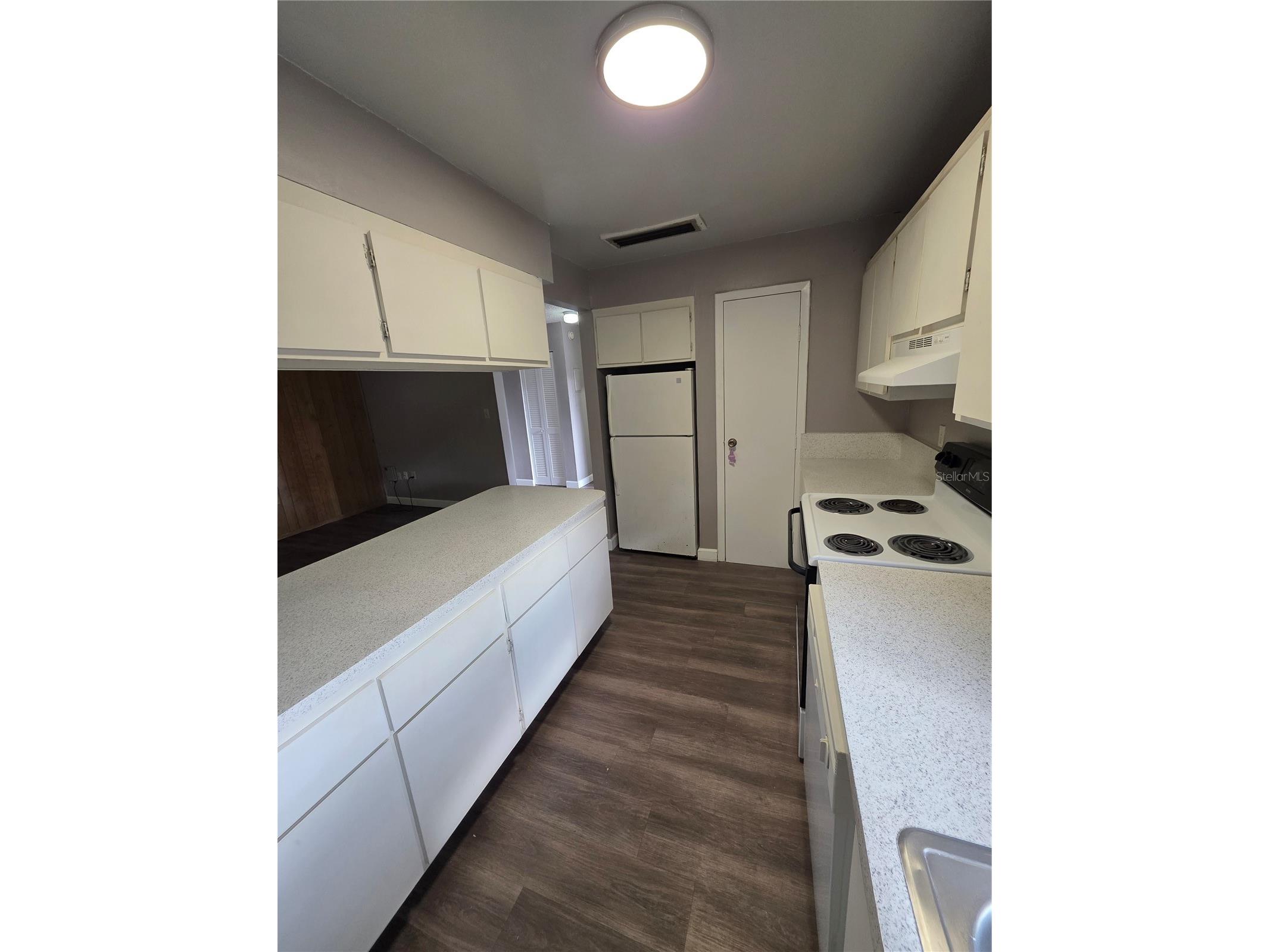2811 SW Archer Road #R142 Gainesville FL 32608 OM716586 image14