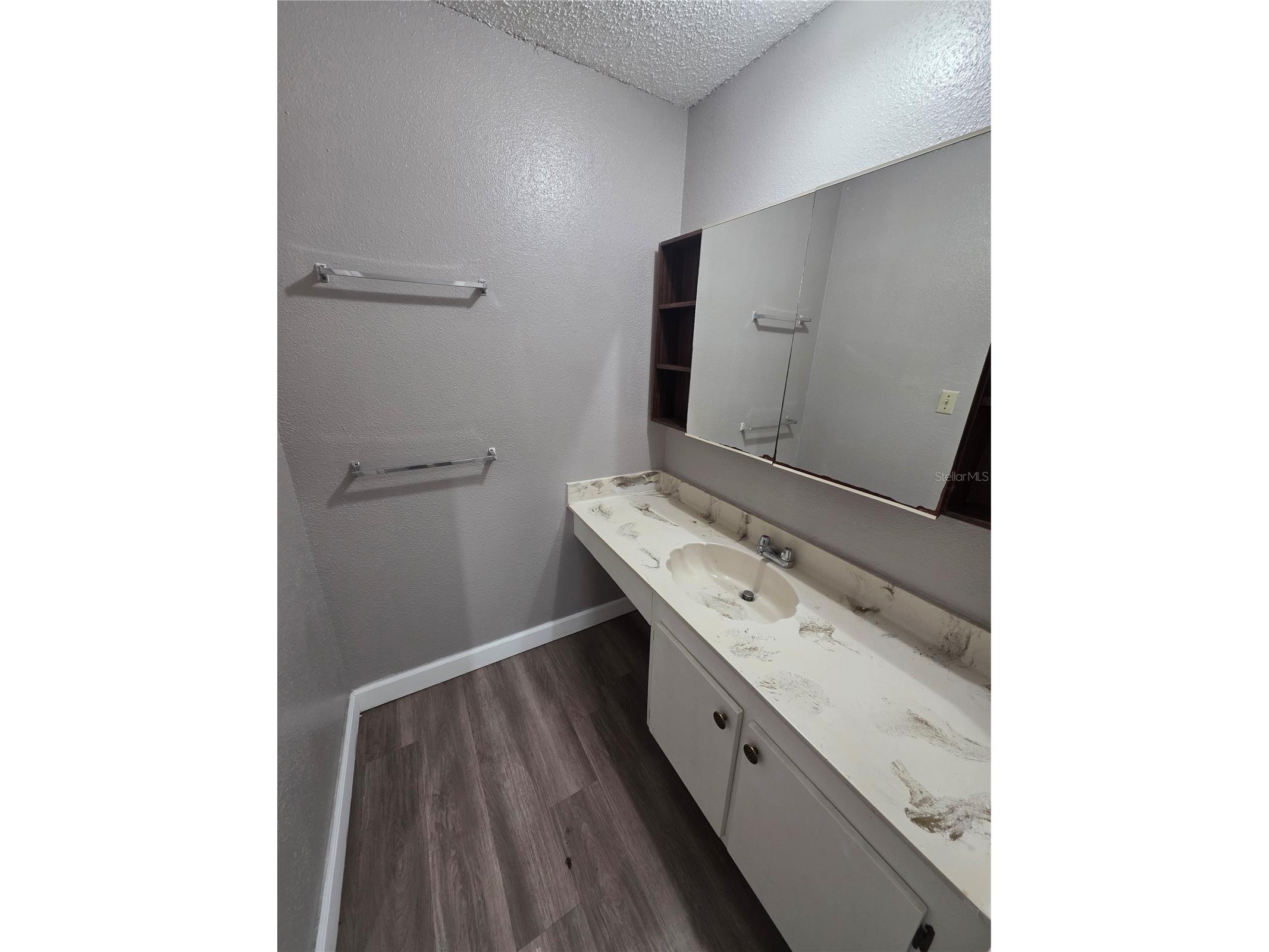 2811 SW Archer Road #R142 Gainesville FL 32608 OM716586 image5