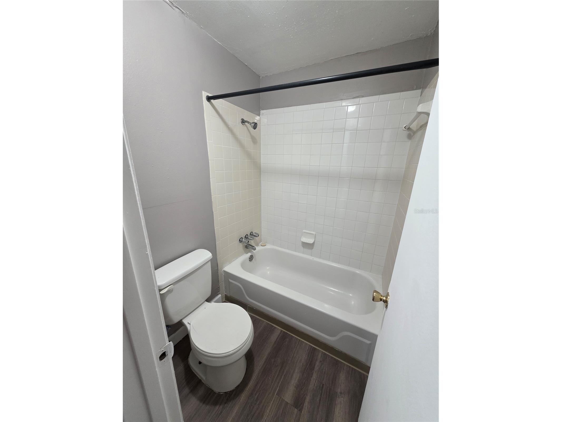 2811 SW Archer Road #R142 Gainesville FL 32608 OM716586 image6