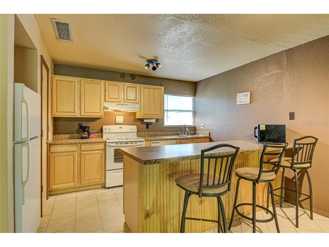 2811 SW Archer Road B12, Gainesville, FL, 32608 MLS GC520451