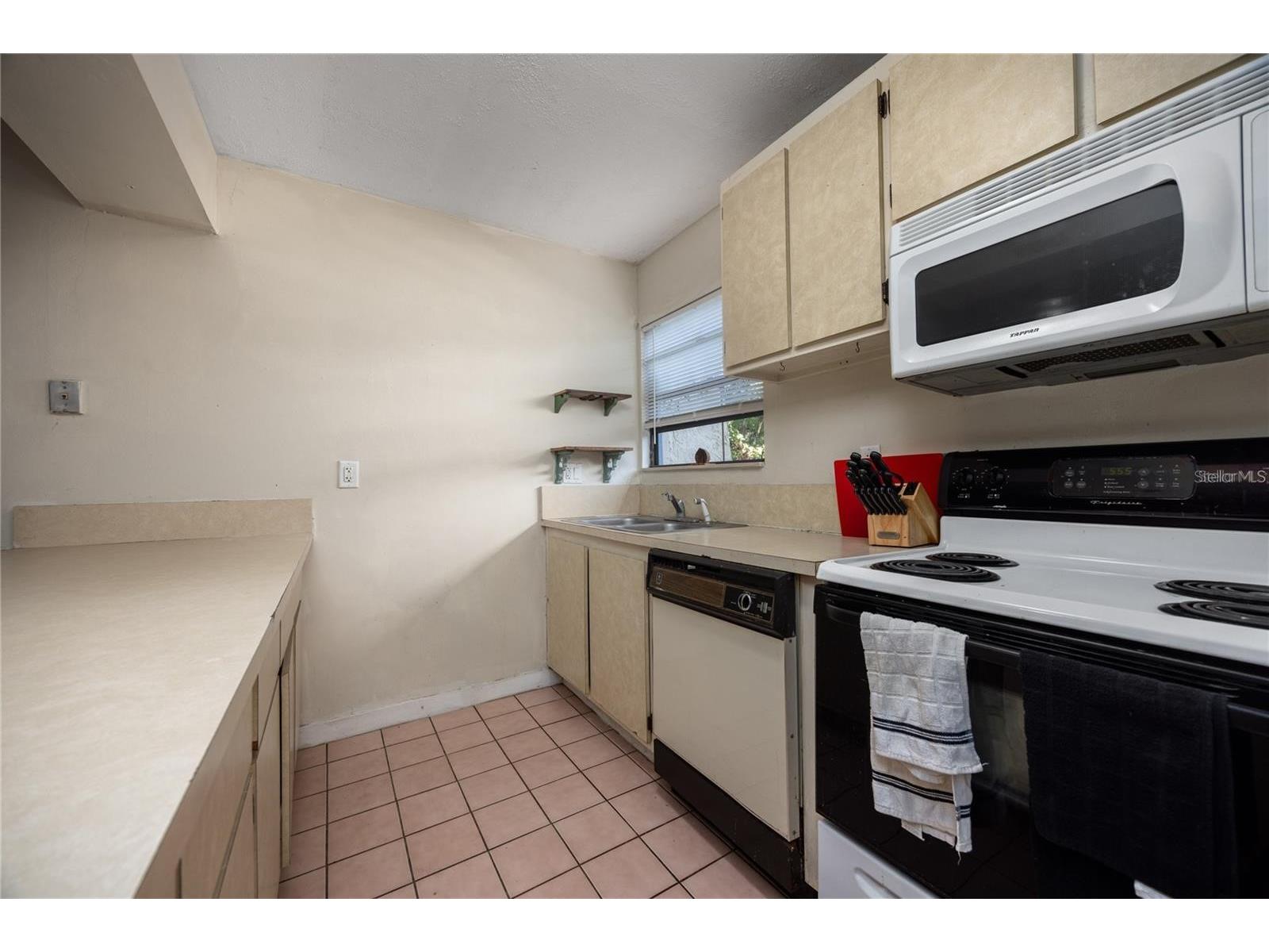 2811 SW Archer Road #Z247 Gainesville FL 32608 GC536943 image11