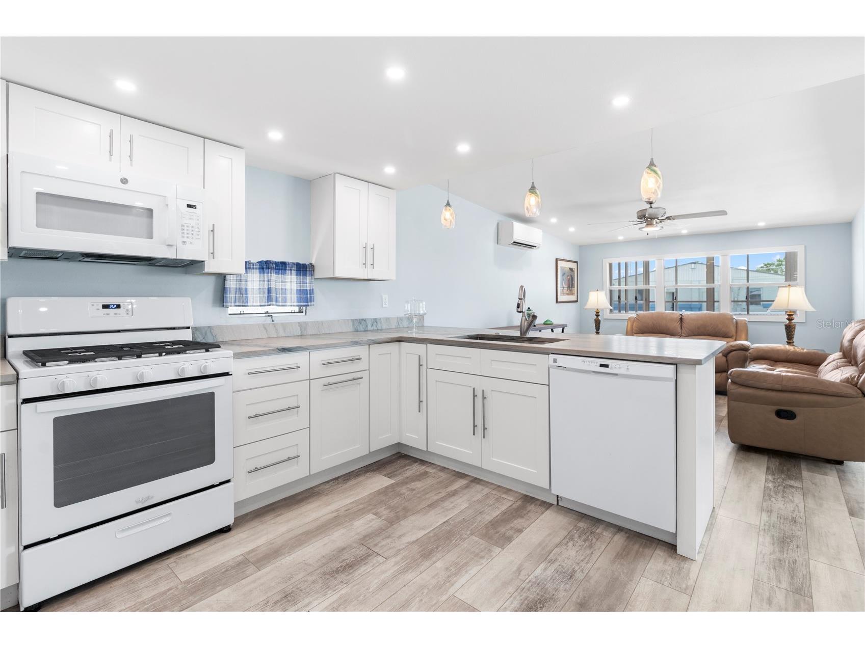 2812 14th Street W Palmetto FL 34221 A4685346 image17