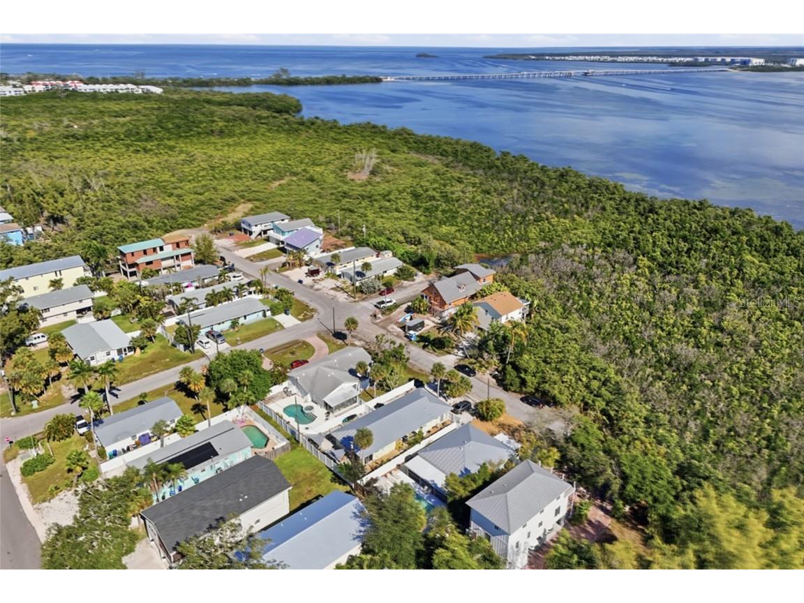 2812 Avenue B Holmes Beach FL 34217 A4673229 image31