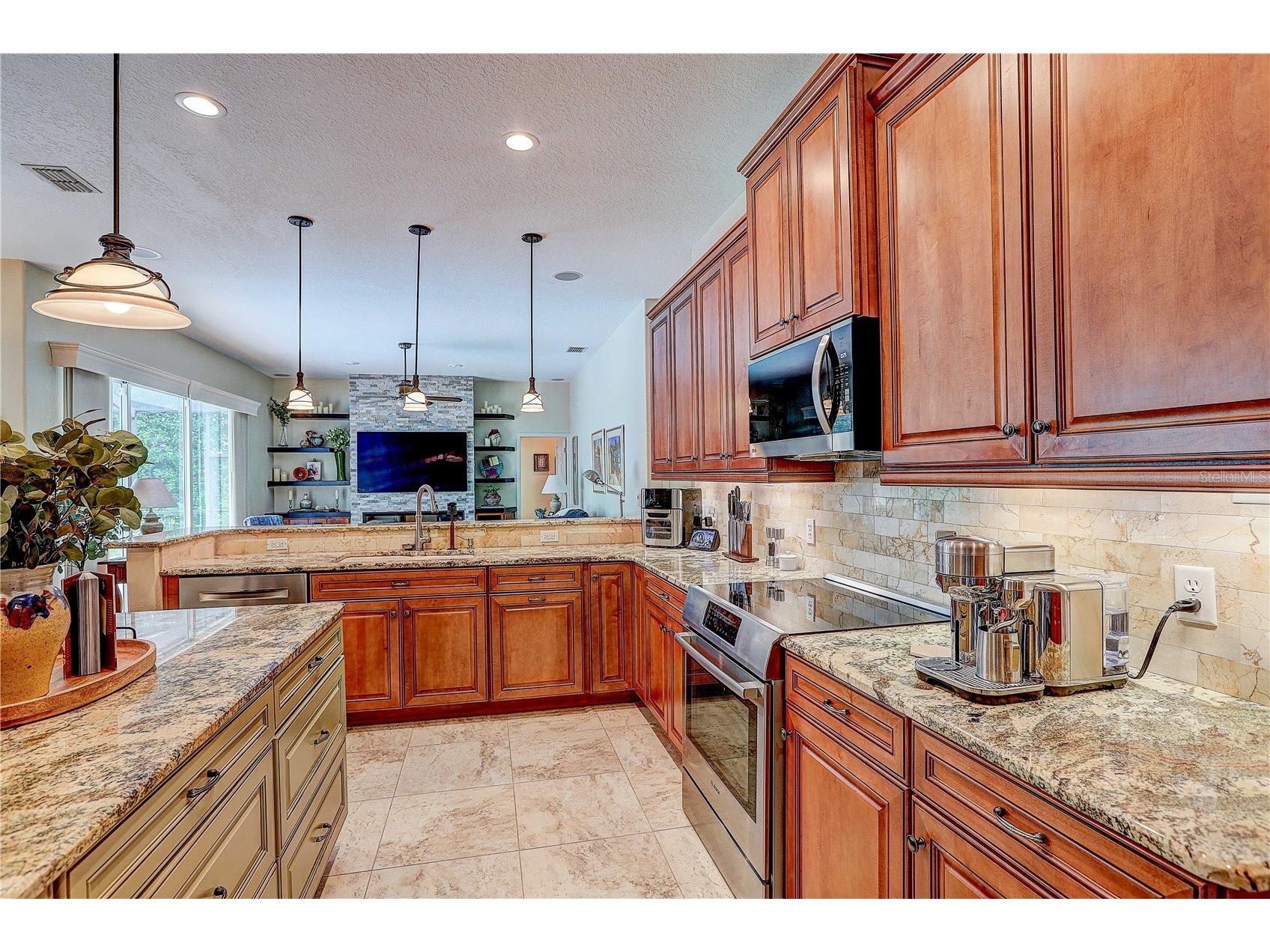 2812 Clubhouse Drive Plant City FL 33566 TB8518014 image19