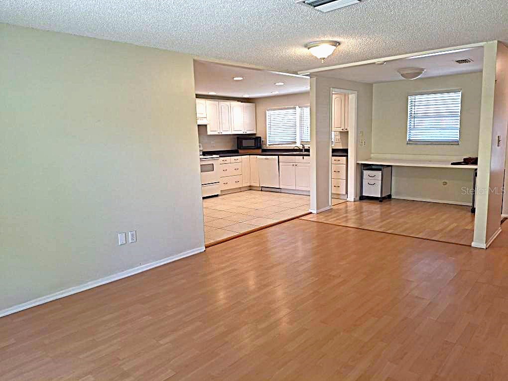 2812 Dovewood Street Clearwater FL 33759 TB8502108 image9