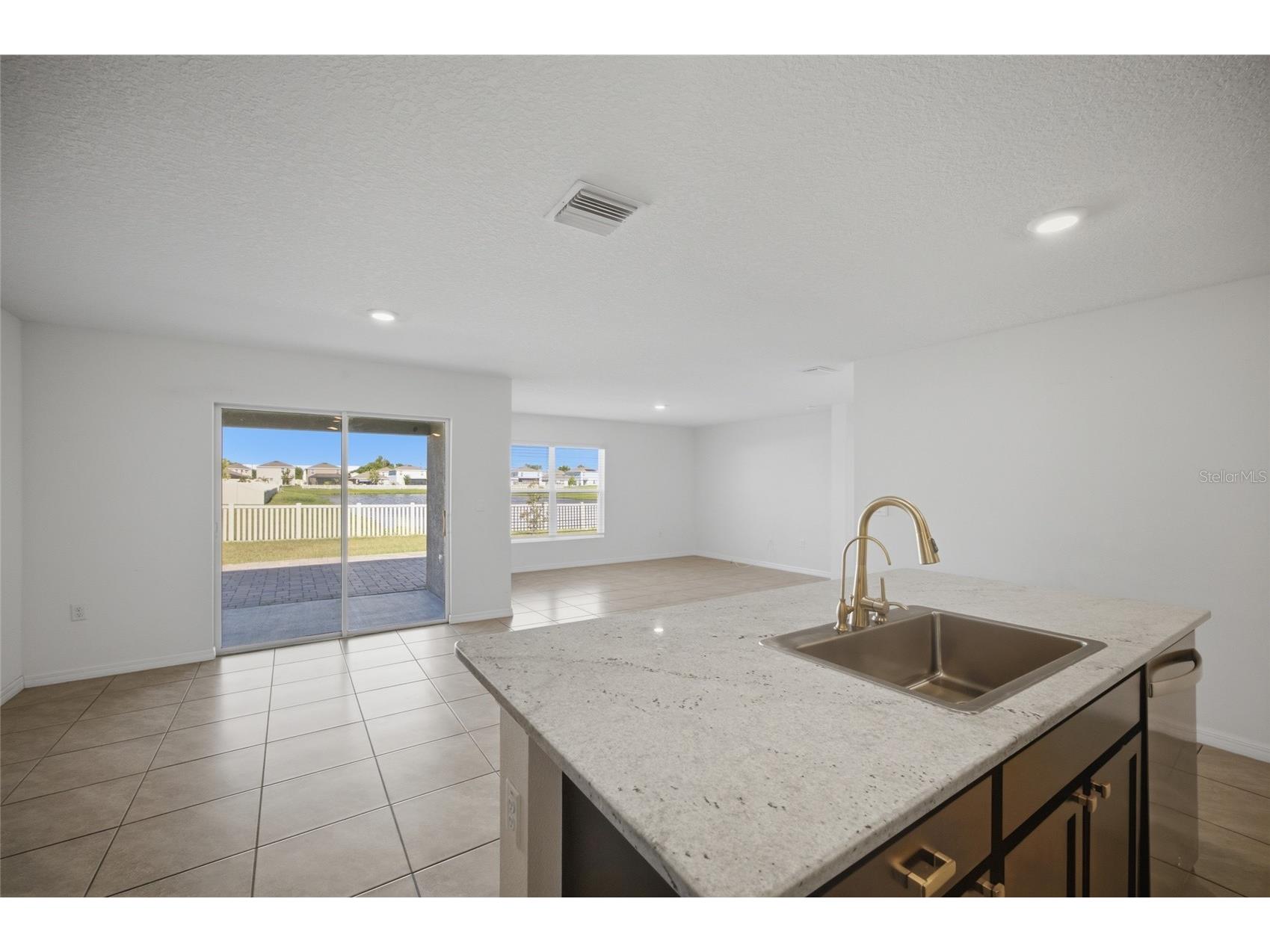 2812 Gumbo Limbo Drive Wimauma FL 33598 TB8523760 image10