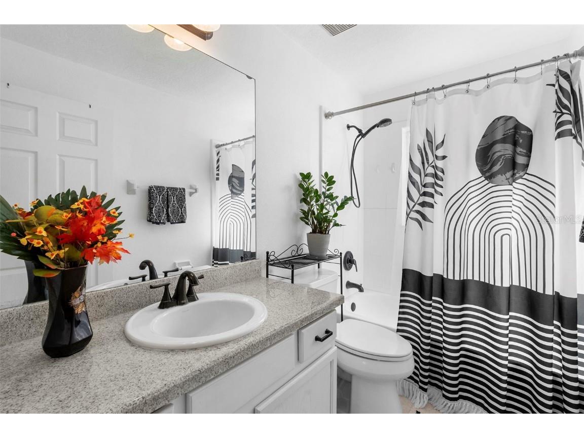 2812 S Shine Avenue Orlando FL 32806 O6362309 image24