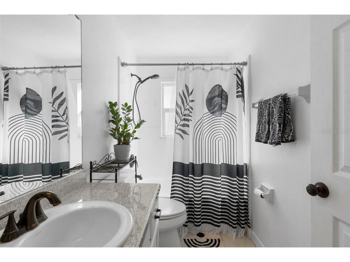 2812 S Shine Avenue Orlando FL 32806 O6362309 image25