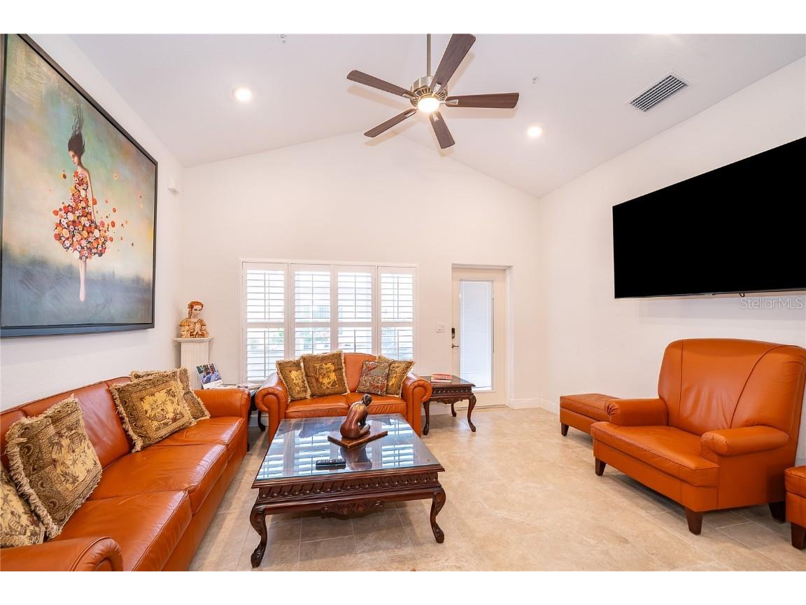 2812 Shantiniketan Boulevard #I-12 Tavares FL 32778 O6346905 image11