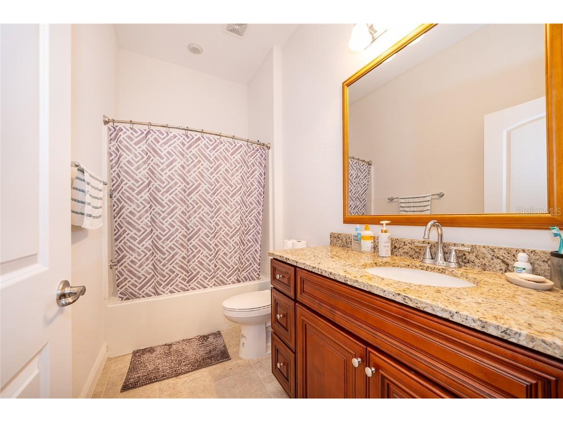 2812 Shantiniketan Boulevard #I-12 Tavares FL 32778 O6346905 image14