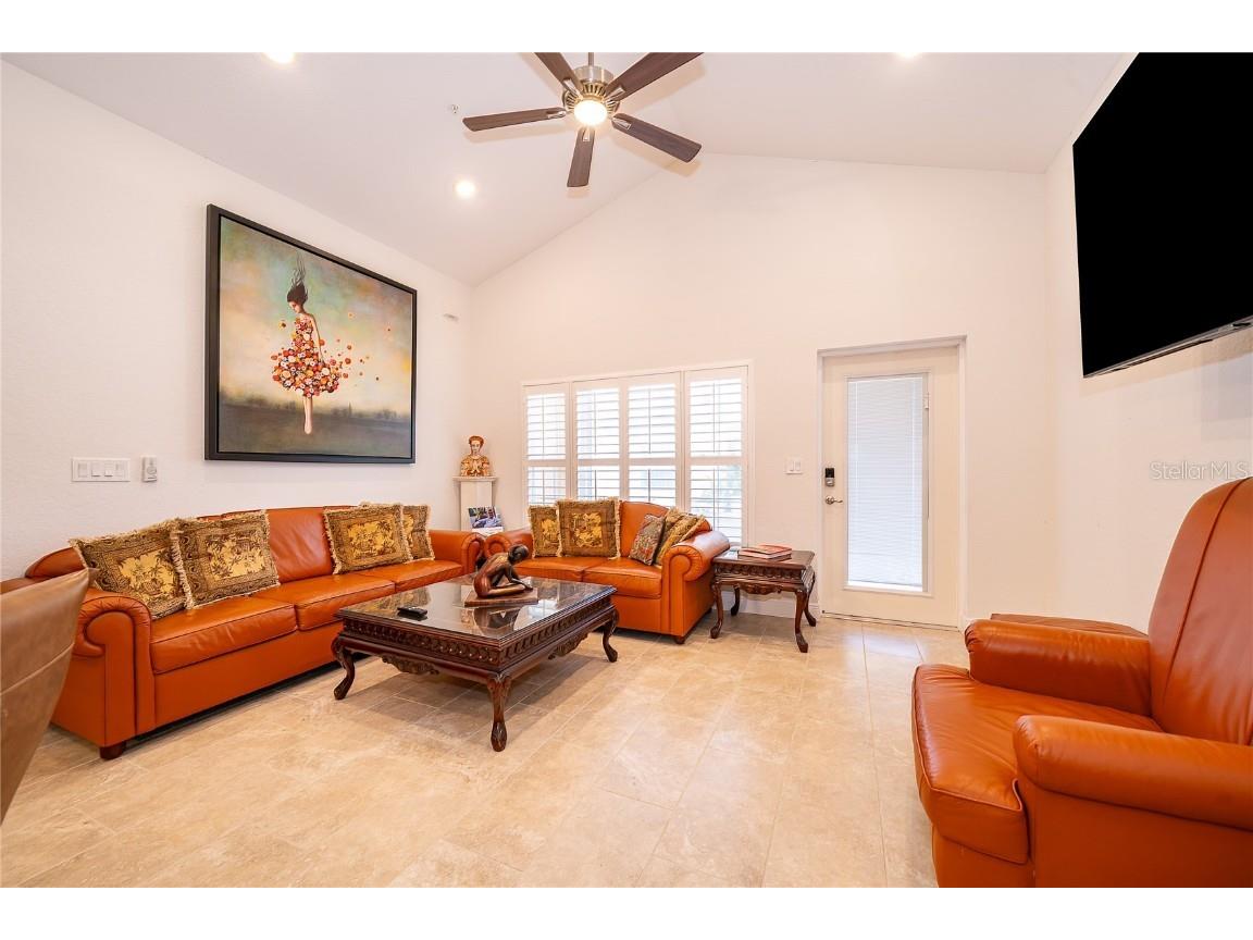 2812 Shantiniketan Boulevard #I-12 Tavares FL 32778 O6346905 image5