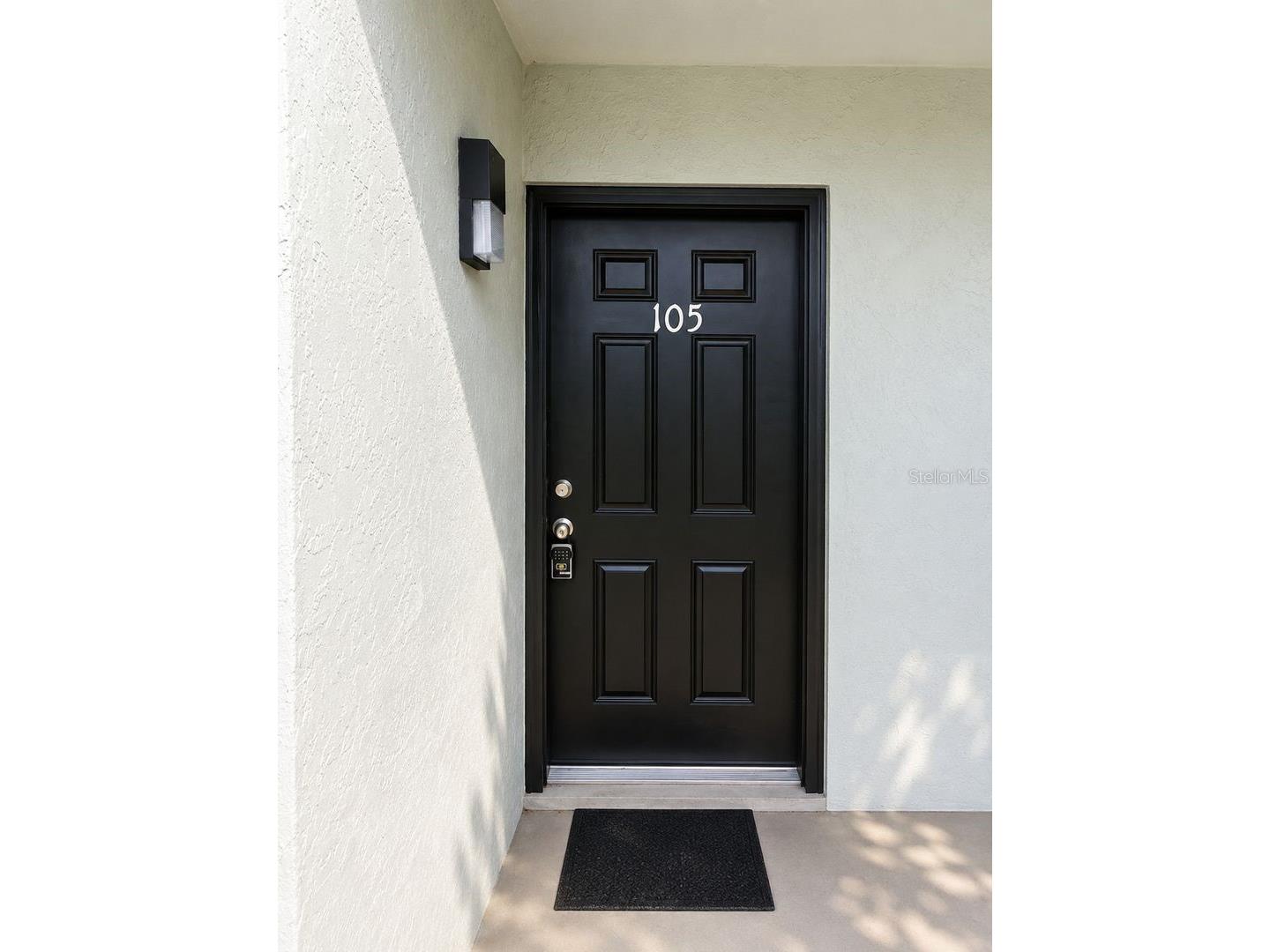 2812 Somerset Park Drive #105 Tampa FL 33613 TB8515963 image2