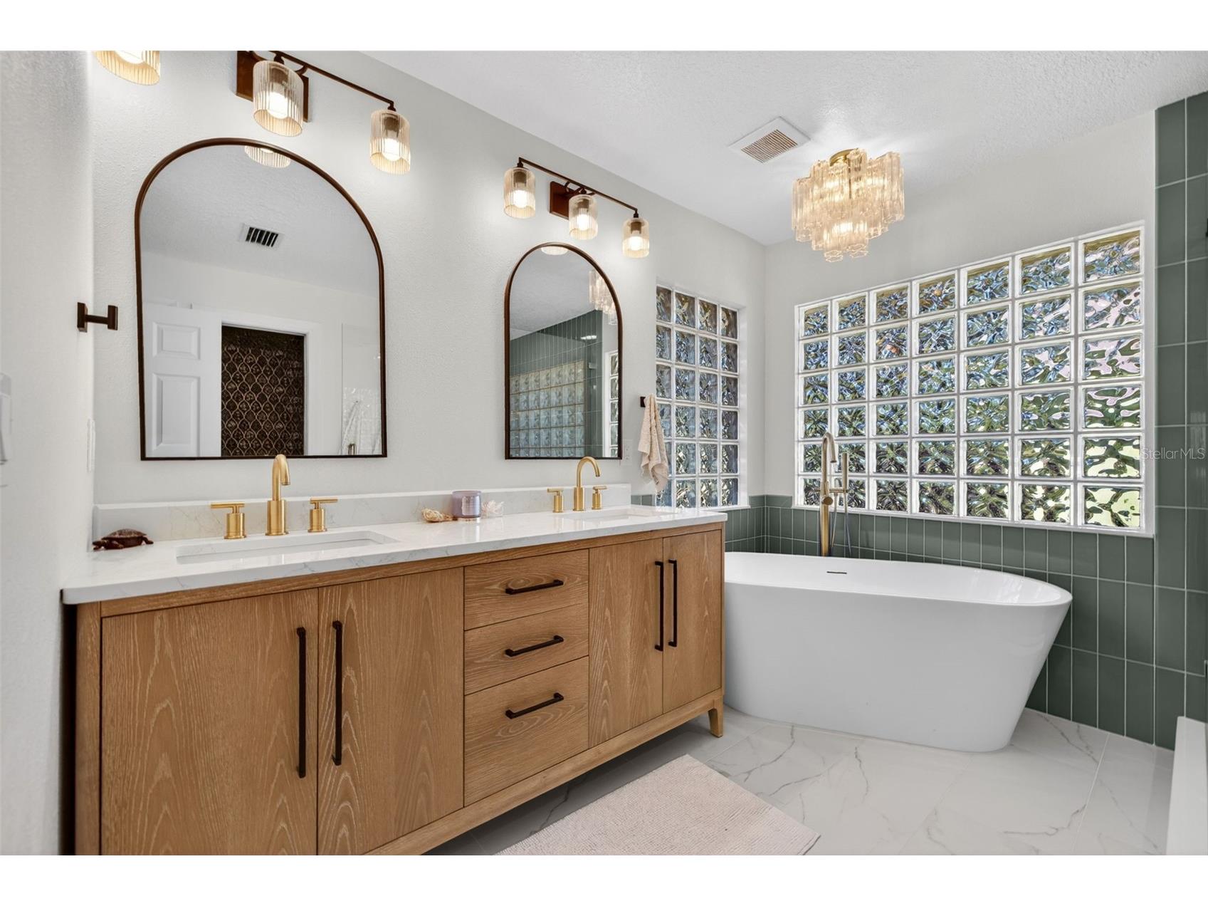 2812 W Paxton Avenue Tampa FL 33611 TB8506945 image20