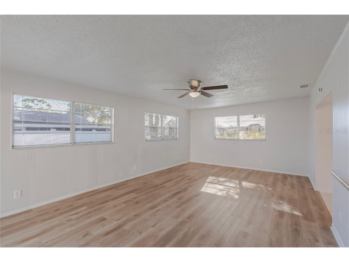 2813 20th Avenue W Bradenton FL 34205 TB8428201 image20