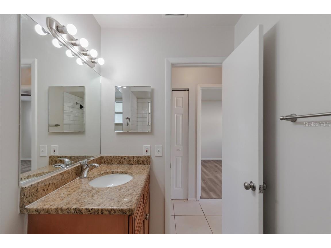 2813 20th Avenue W Bradenton FL 34205 TB8428201 image29