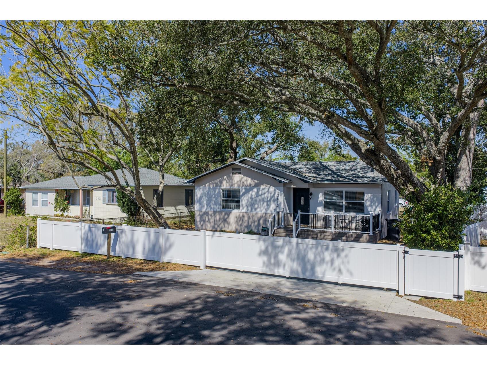2813 59th Avenue N Saint Petersburg FL 33714 L4959596 image2