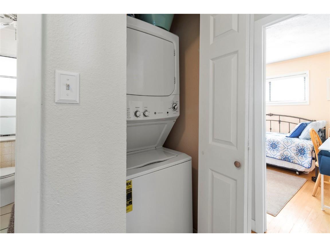 2813 Avenue E Holmes Beach FL 34217 A4668413 image14