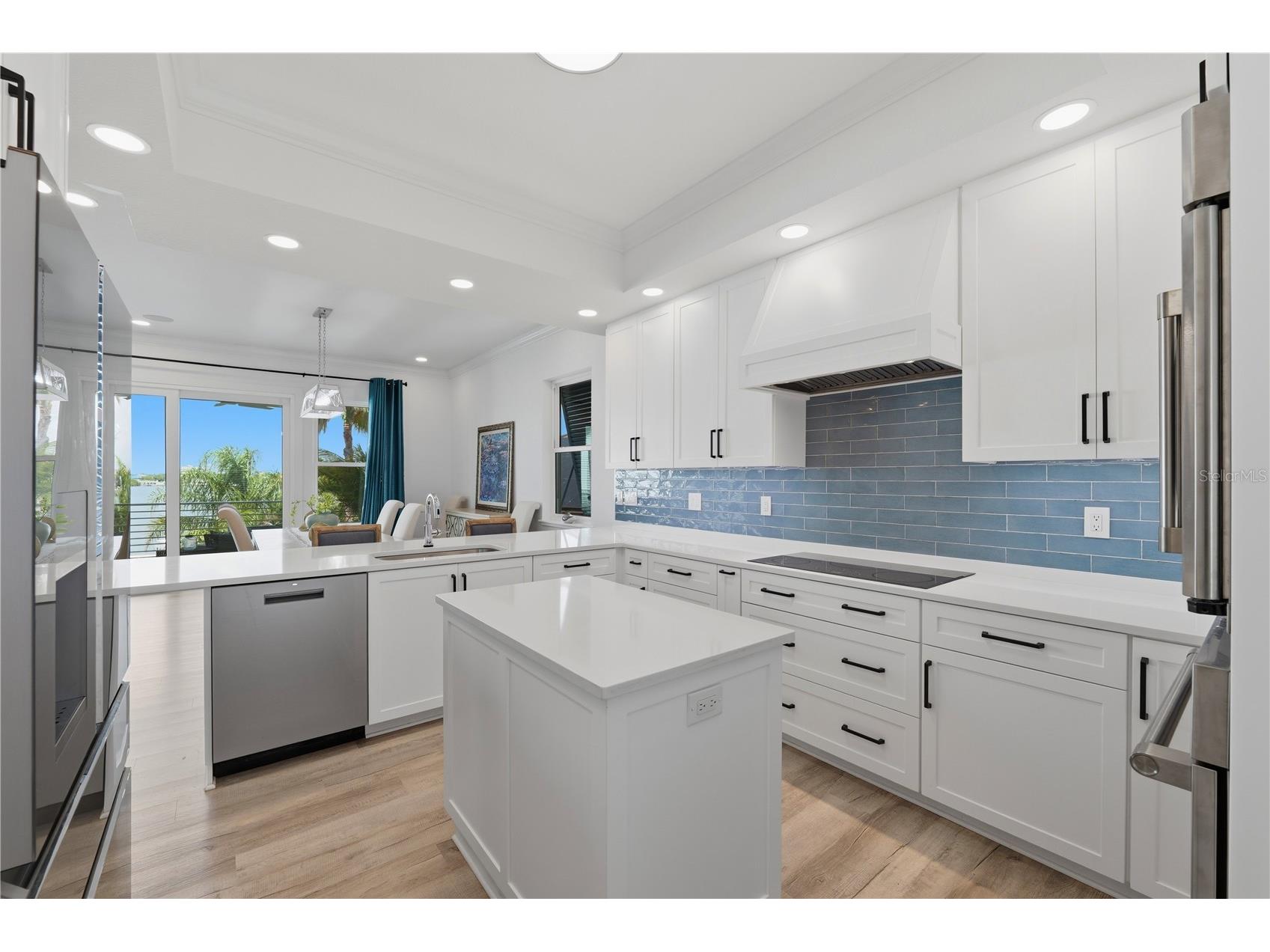 2813 Kipps Colony Drive S Gulfport FL 33707 TB8496341 image14