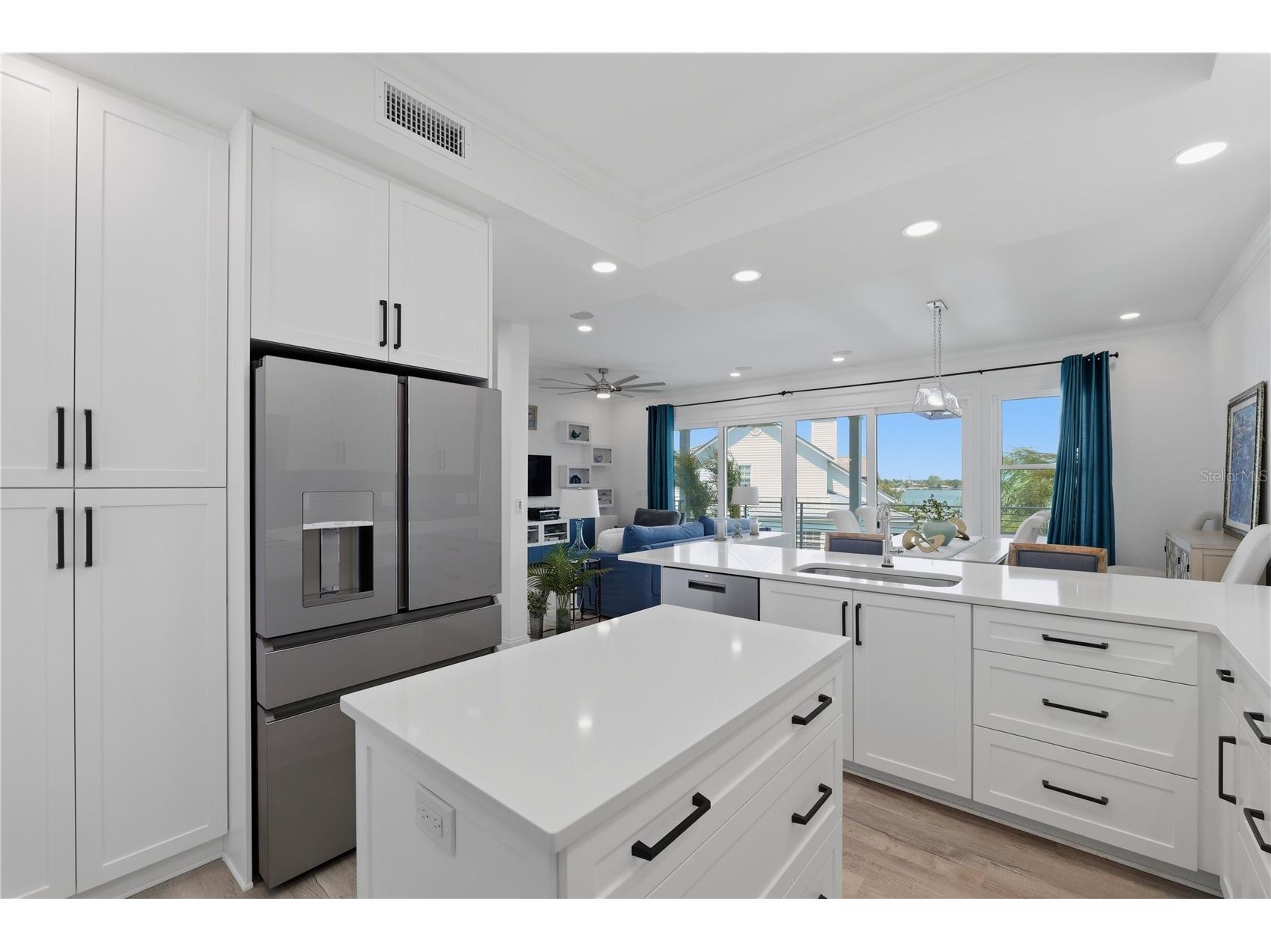 2813 Kipps Colony Drive S Gulfport FL 33707 TB8496341 image18