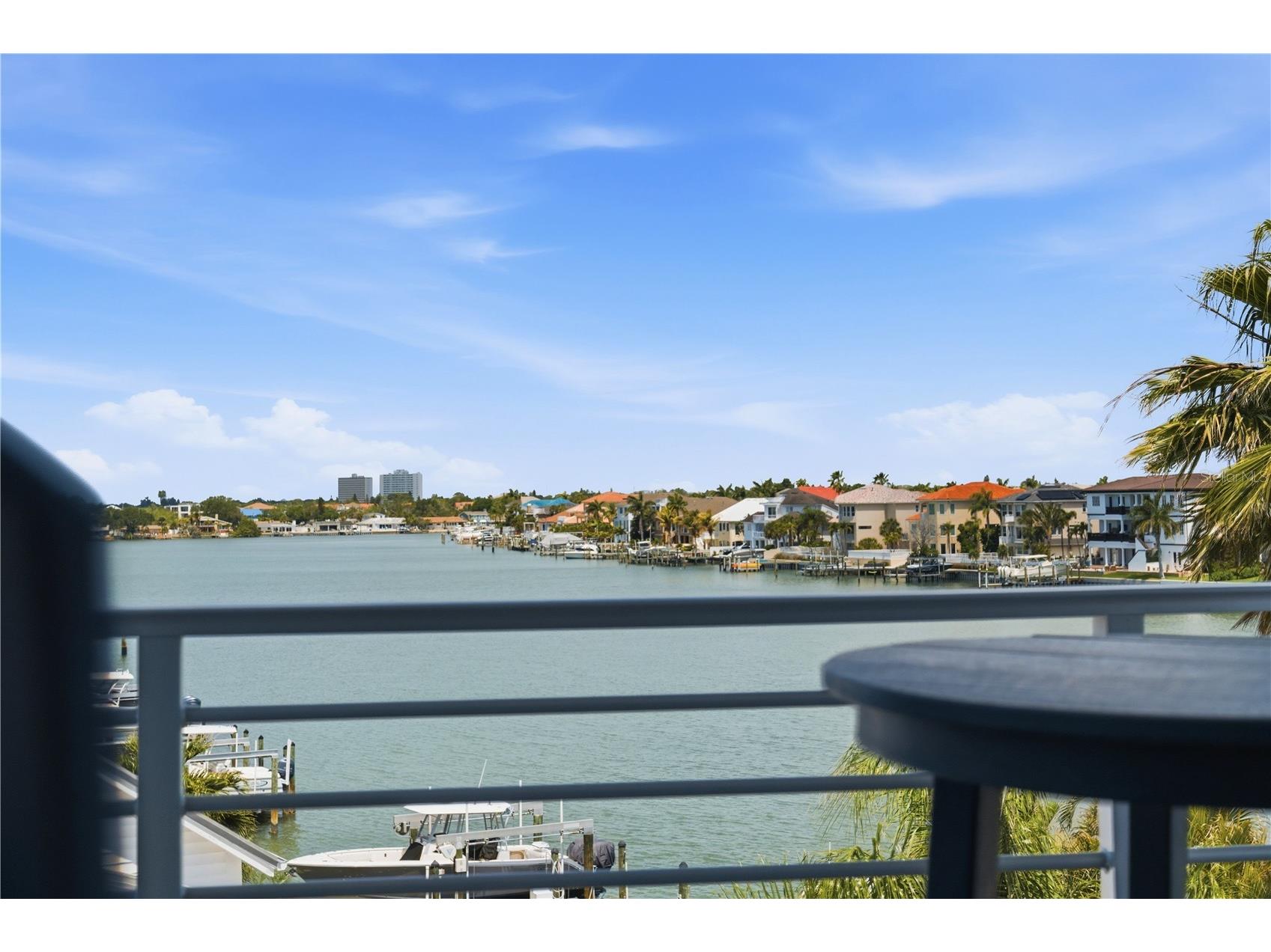 2813 Kipps Colony Drive S Gulfport FL 33707 TB8496341 image7
