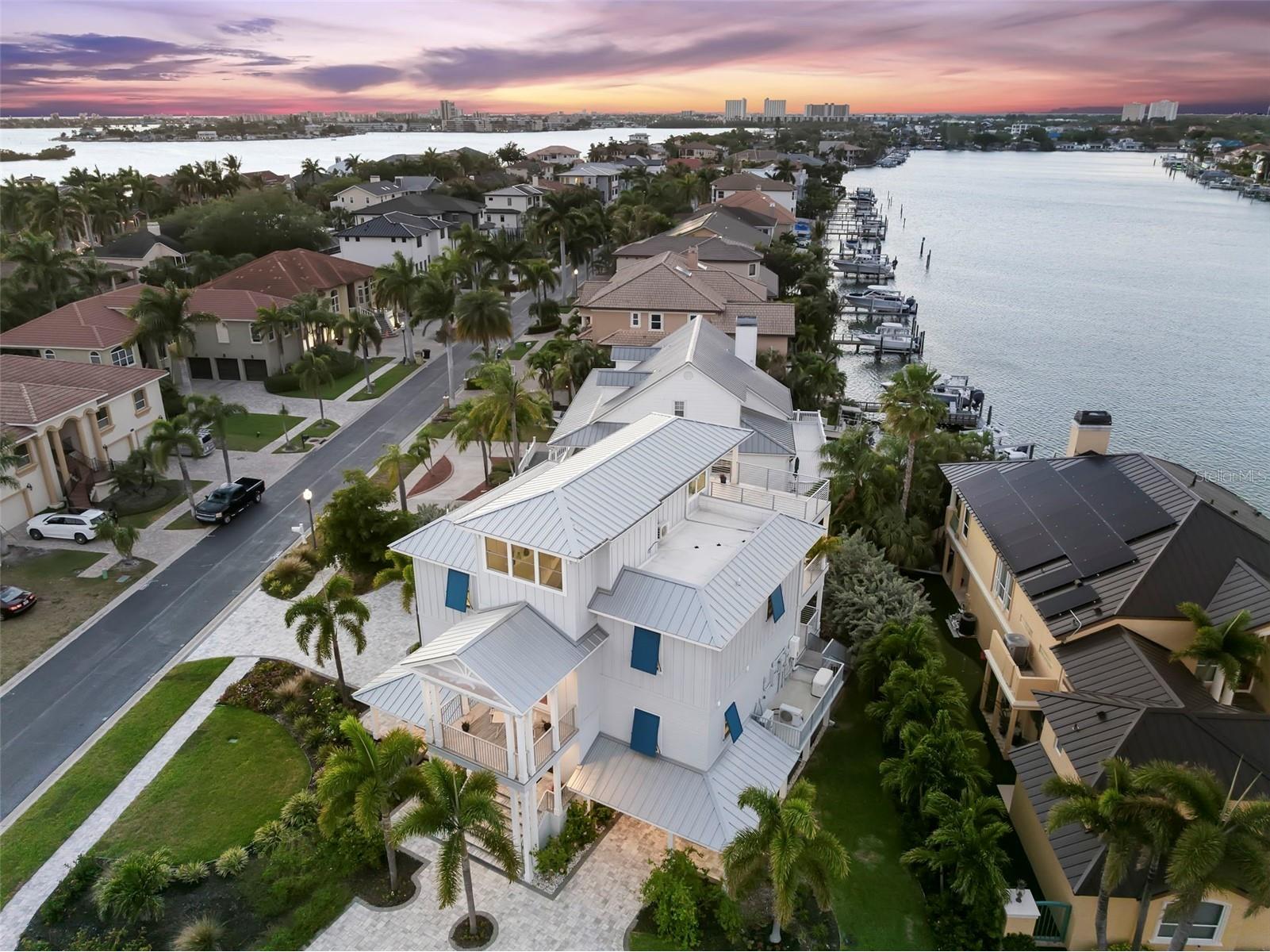 2813 Kipps Colony Drive S Gulfport FL 33707 TB8496341 image70