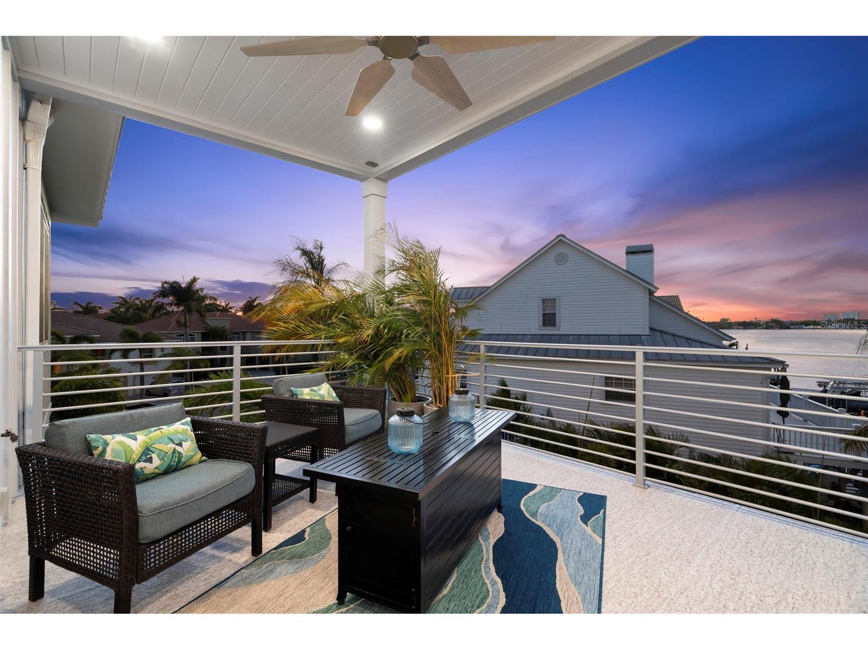 2813 Kipps Colony Drive S Gulfport FL 33707 TB8496341 image86