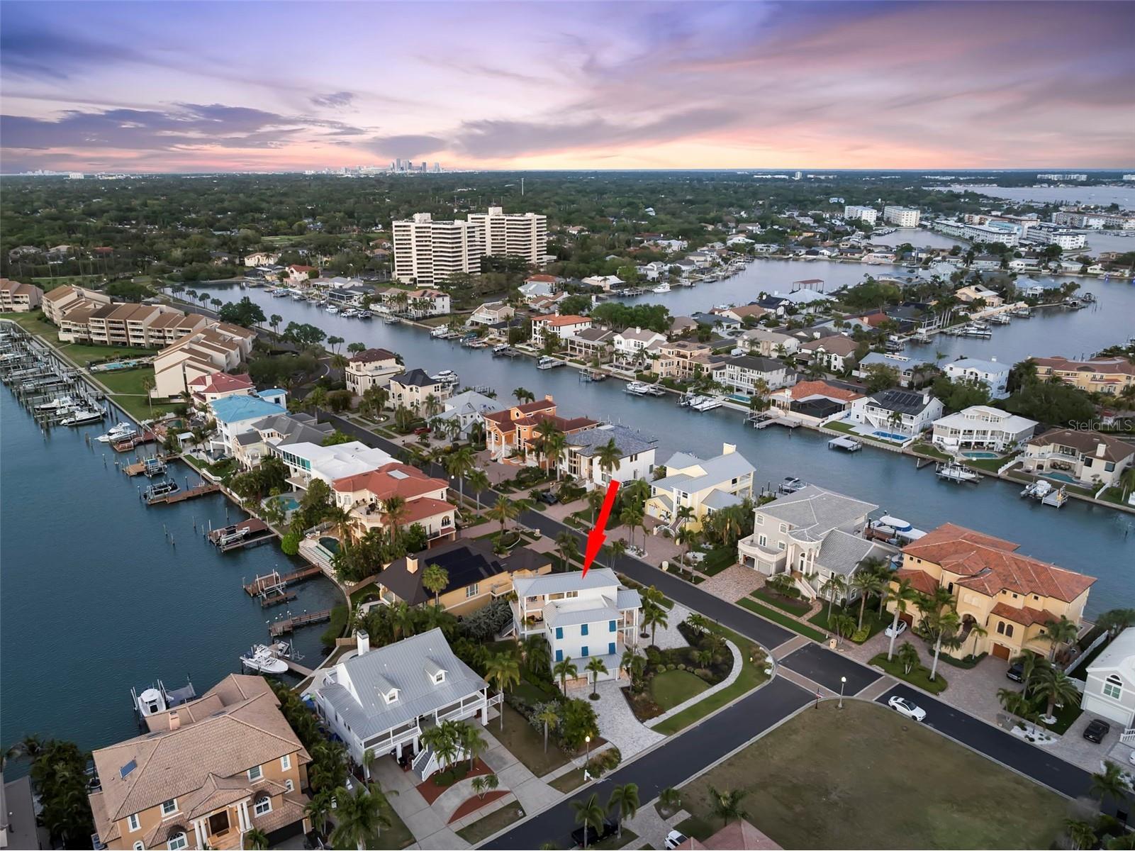 2813 Kipps Colony Drive S Gulfport FL 33707 TB8496341 image95
