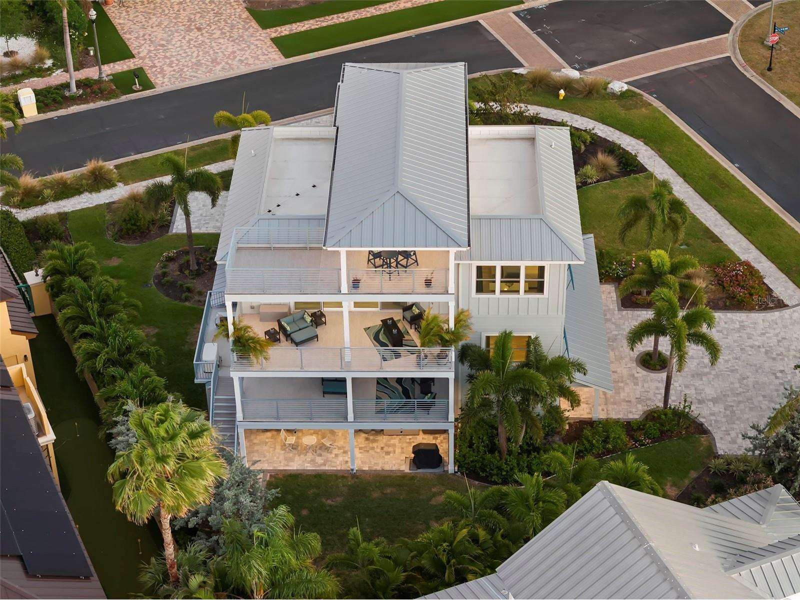 2813 Kipps Colony Drive S Gulfport FL 33707 TB8496341 image96