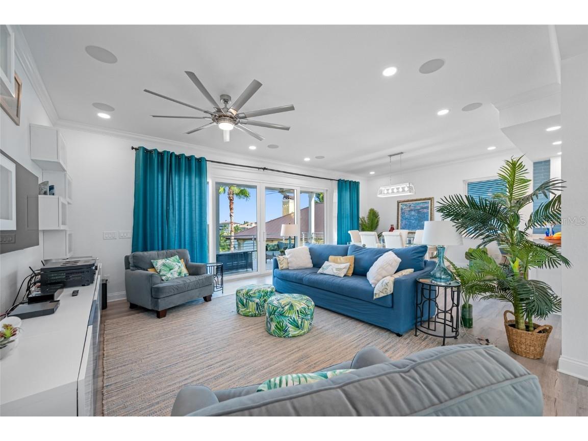 2813 Kipps Colony Drive S Saint Petersburg FL 33707 TB8439677 image11