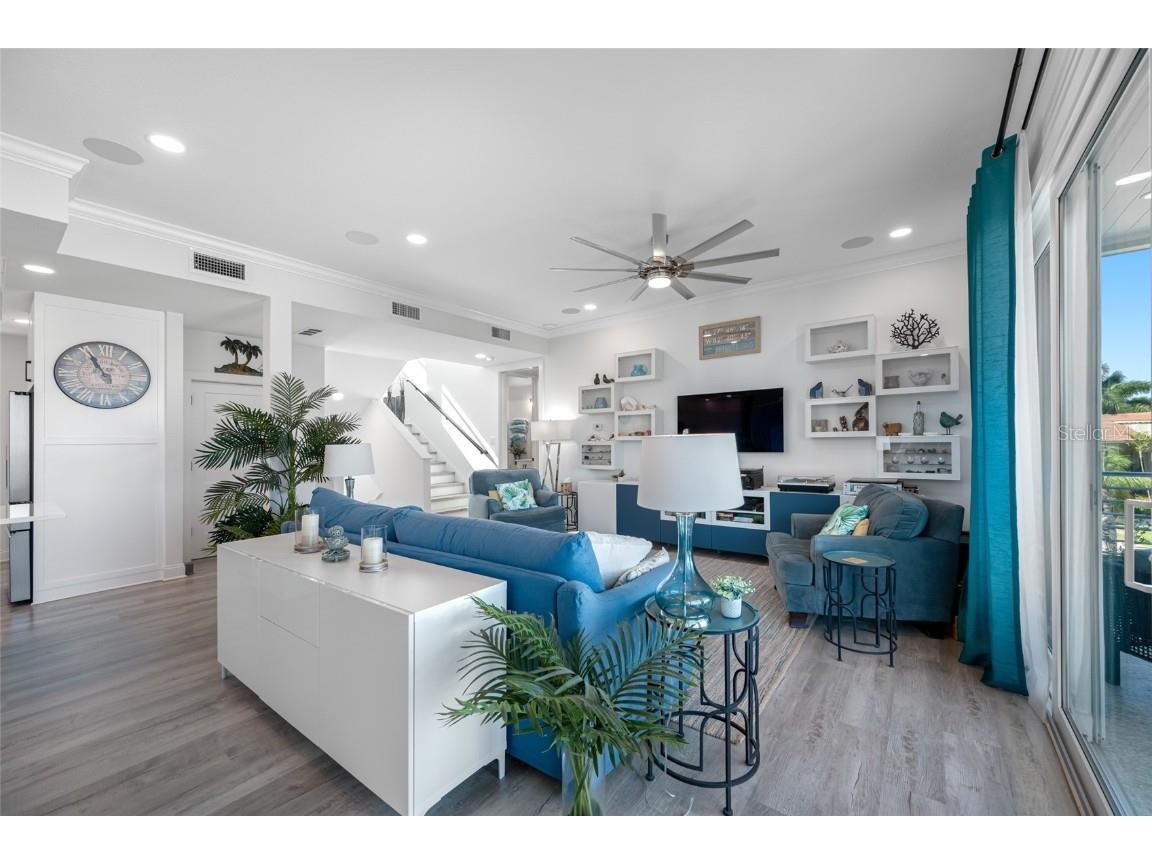 2813 Kipps Colony Drive S Saint Petersburg FL 33707 TB8439677 image12