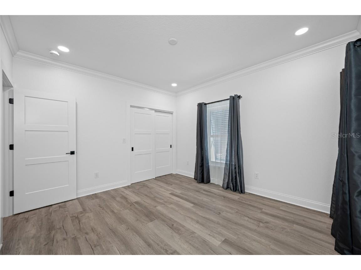 2813 Kipps Colony Drive S Saint Petersburg FL 33707 TB8439677 image42