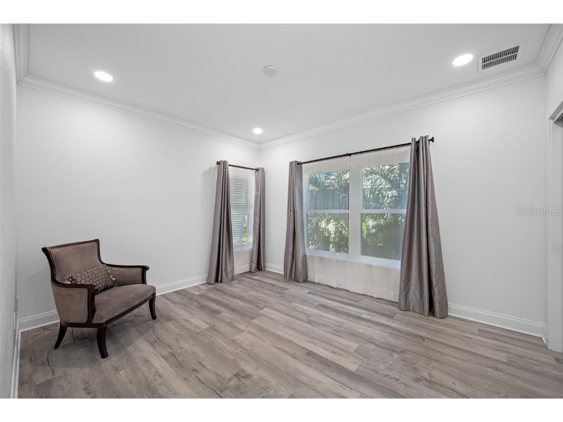 2813 Kipps Colony Drive S Saint Petersburg FL 33707 TB8439677 image43